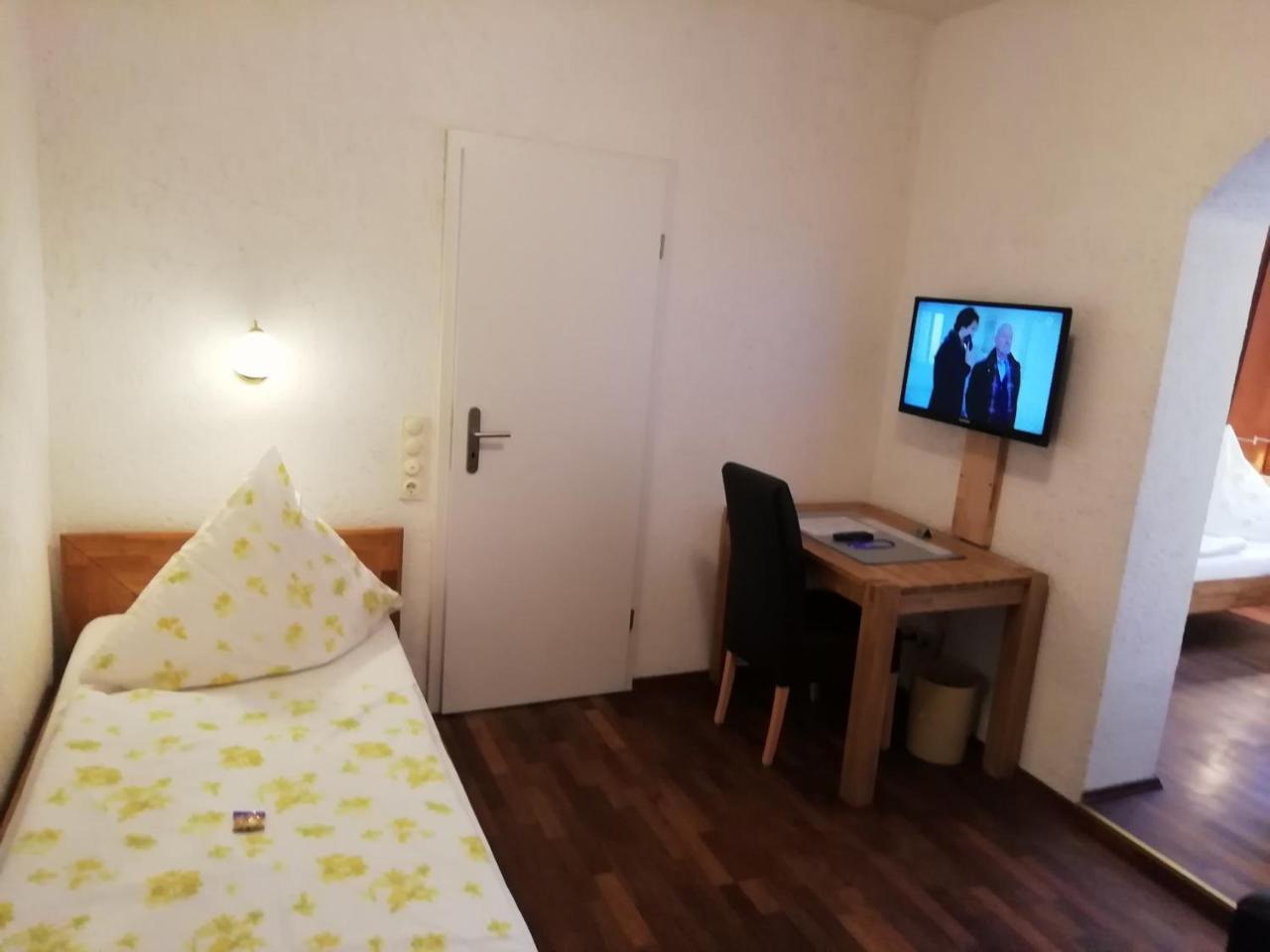 Triple Room with Bathroom,764438914:JPEG